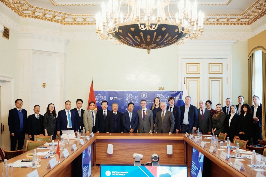 Illustration for news: HSE and Vietnam National University to Establish Joint Research Institute
